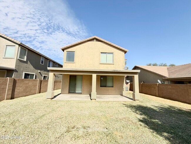 Building Photo - 15029 W Riviera Dr