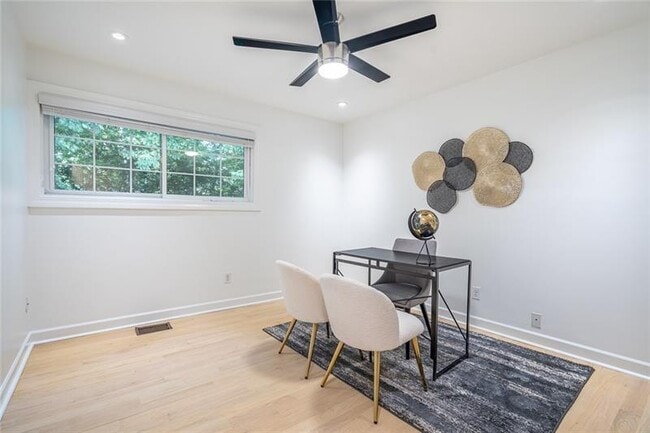 Building Photo - 1445 Monroe Dr NE