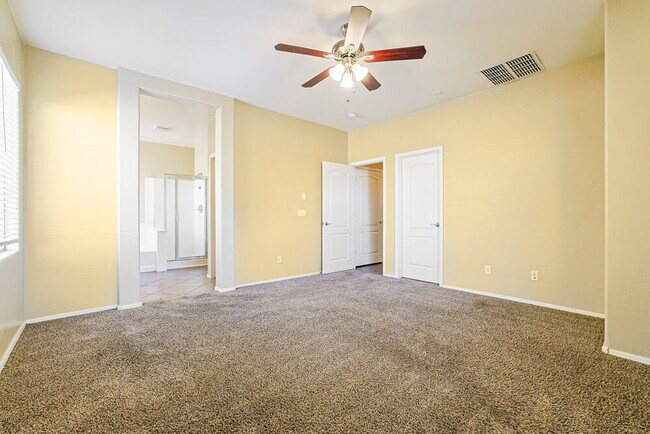 Building Photo - 3705 E Jaguar Ave