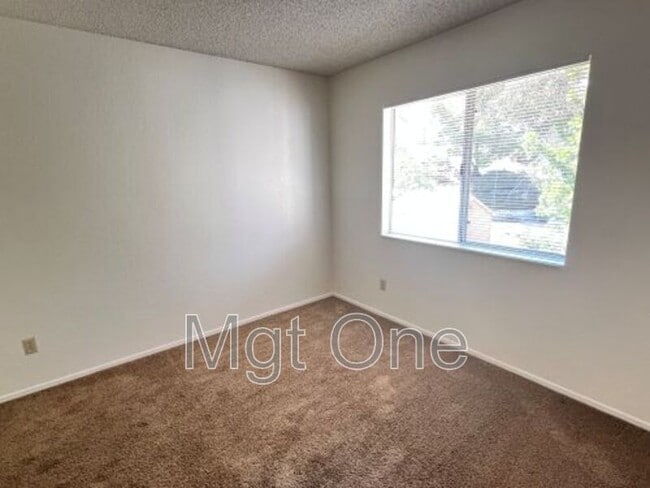Building Photo - 11705 Snapdragon Ln