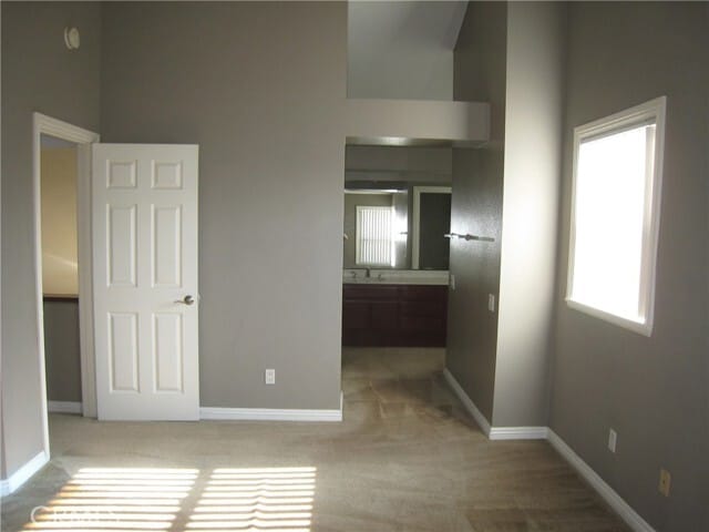 Building Photo - 12854 Arabella St