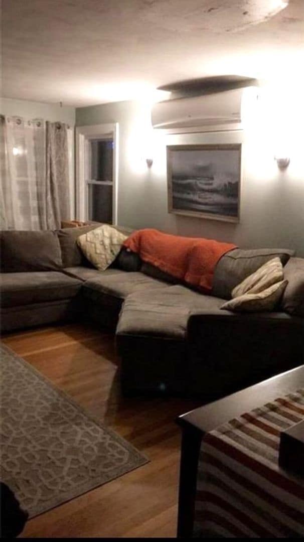 Building Photo - Cranston/Garden City – Two Bed Duplex - 1995