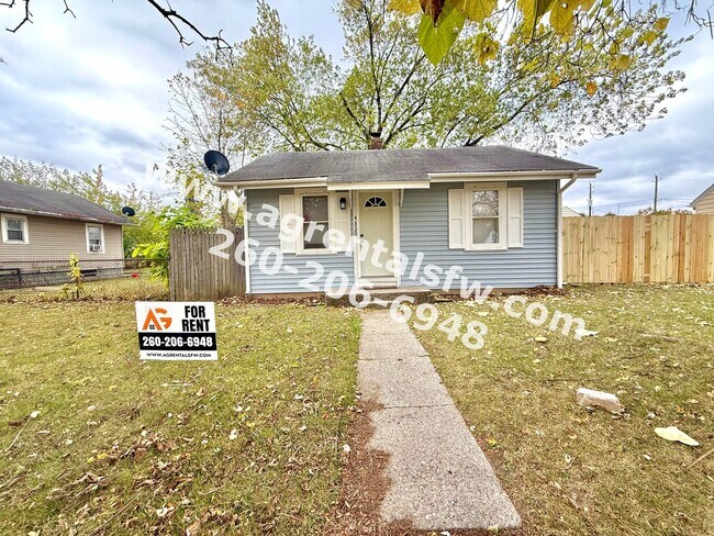 Primary Photo - 1 Bedroom House