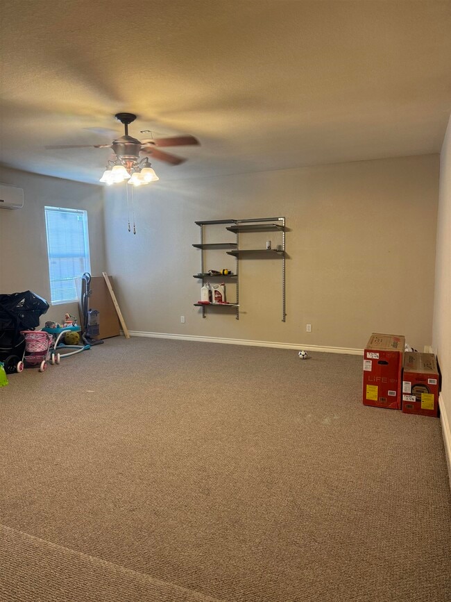 Building Photo - 5229 Brewster Dr