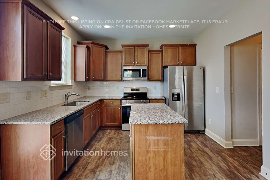 Building Photo - 29 Glenn Creek Ct