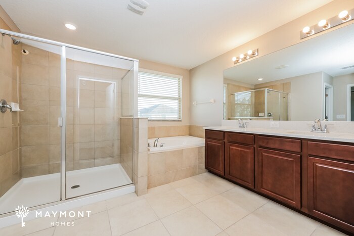 Building Photo - 8982 Pleasant Woods Dr