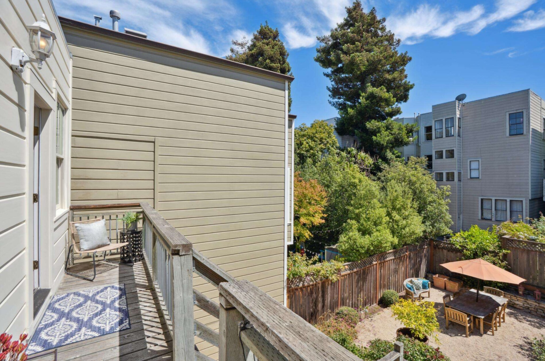 Patio - 49 Liberty St