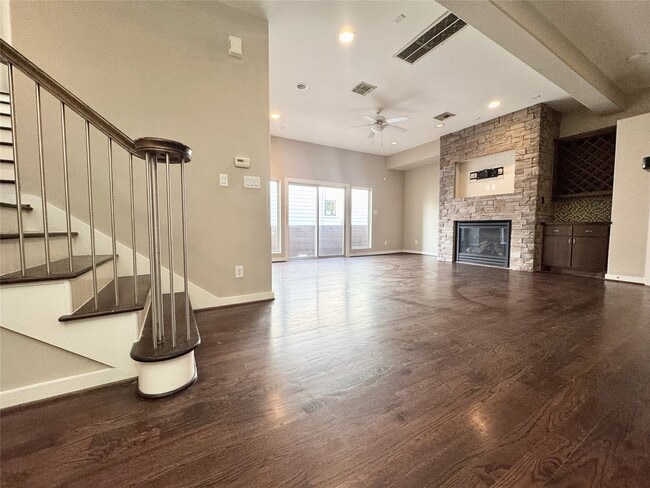 Building Photo - 1515 Birdsall St