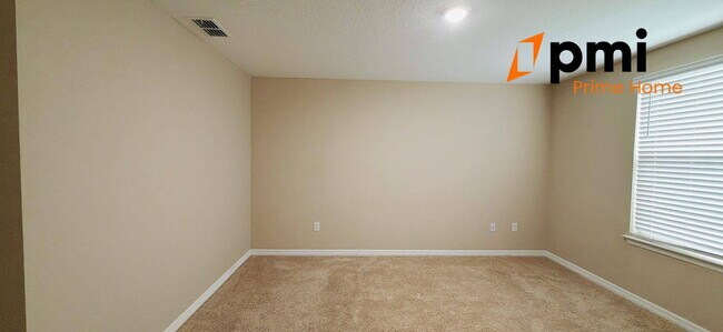 Building Photo - Charming 3-Bed Townhouse Retreat in Winter Garden – Spacious Living with 2.5 Baths!