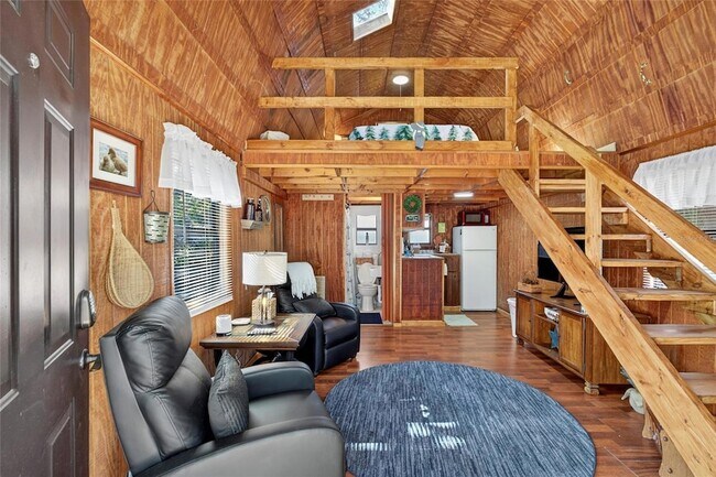 Building Photo - 4214 W Ohio Ave