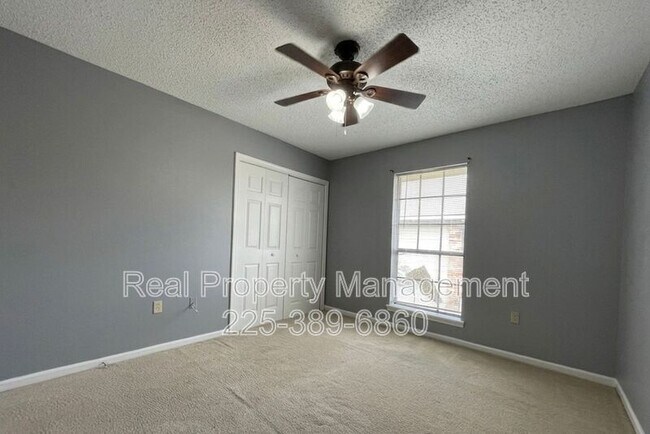 Building Photo - 1724 Brightside Dr