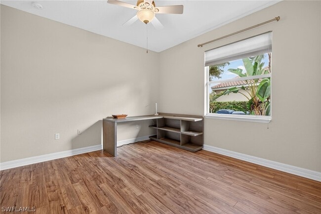 Building Photo - 25080 Divot Dr