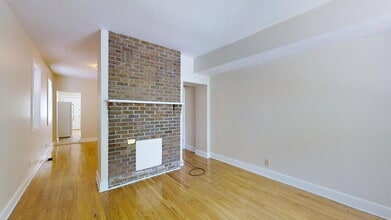Building Photo - 1379 Indianola Ave