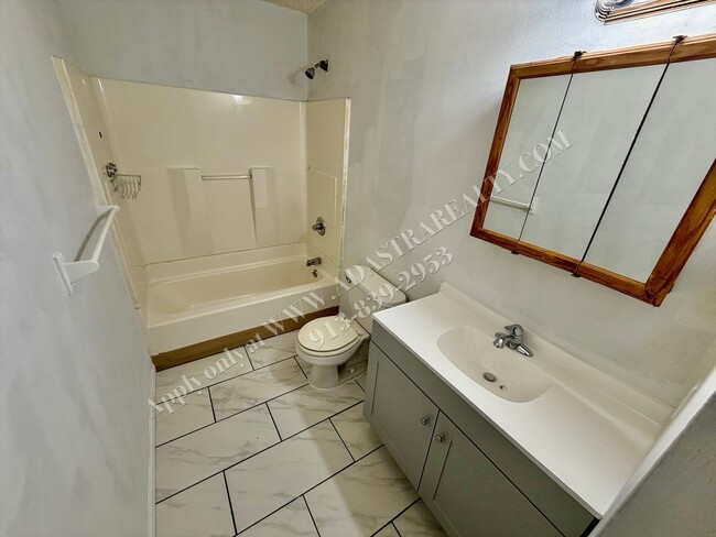 Building Photo - 2330 N 75th Terrace
