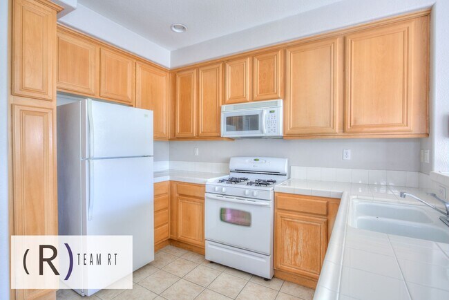Building Photo - A Stunning Two-Story 2 Bed 2 Bath Home nea...