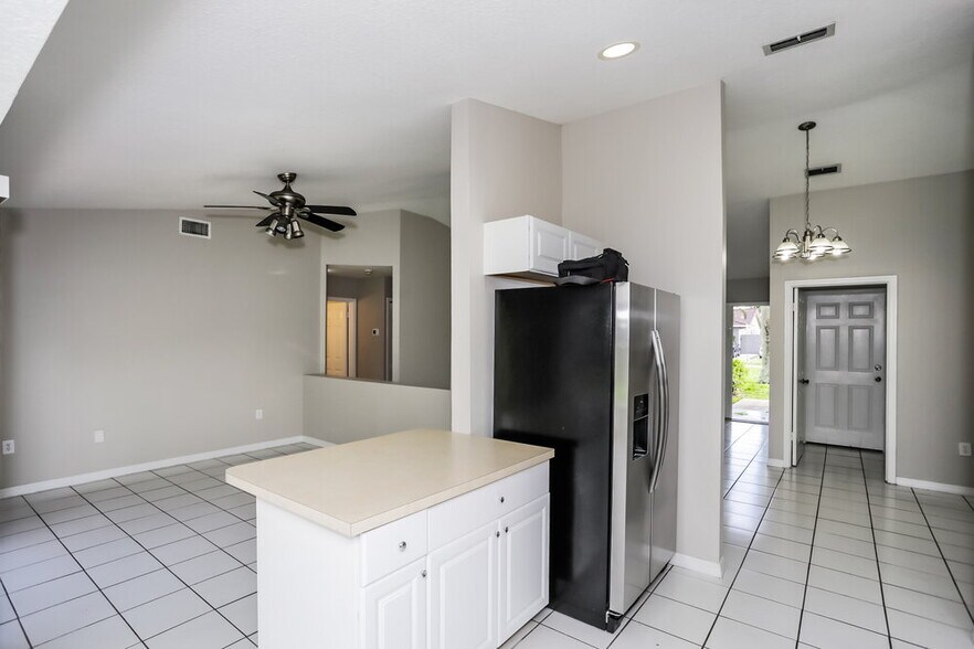 Building Photo - 14730 SW 176th St