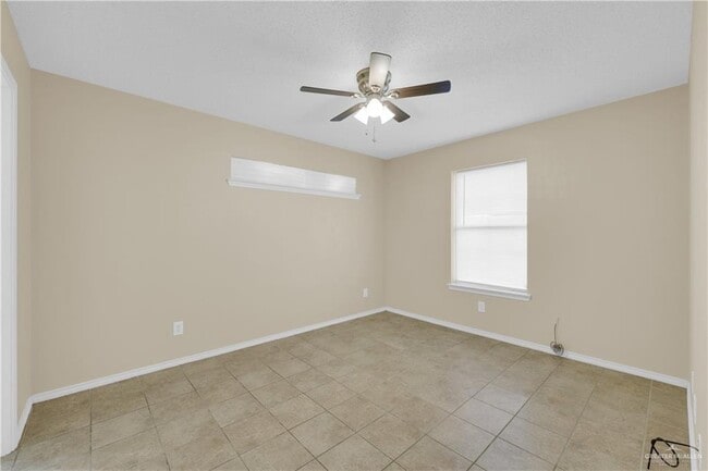 Building Photo - 12 Kokopelli Dr