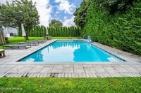 Building Photo - 2163 Village Rd