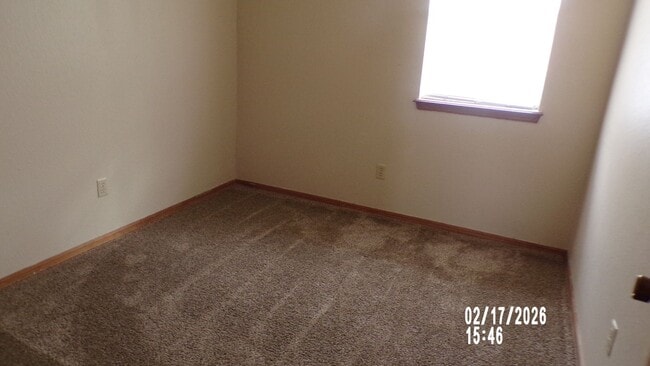 Building Photo - Lee West Estates, close to Hospital, shopping and restaurants