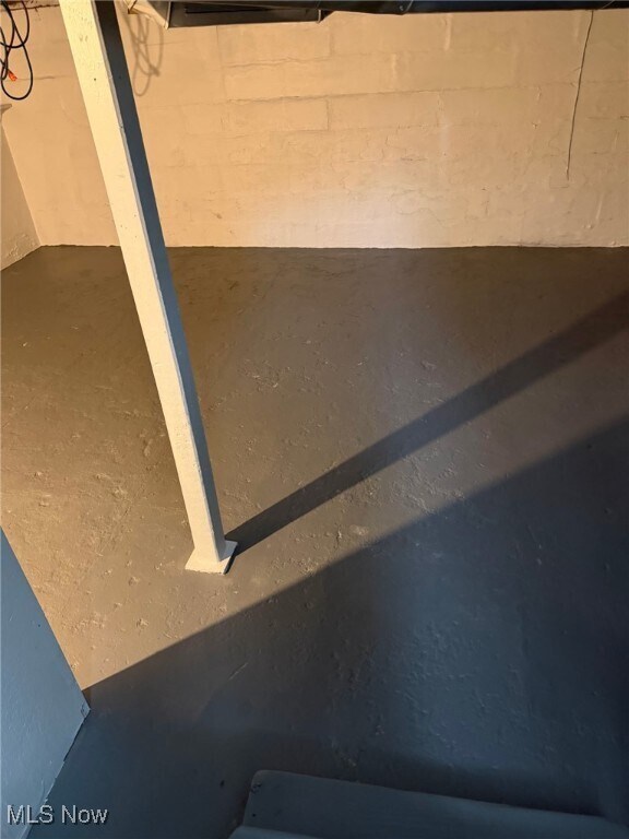 Building Photo - 110 Bell Ave