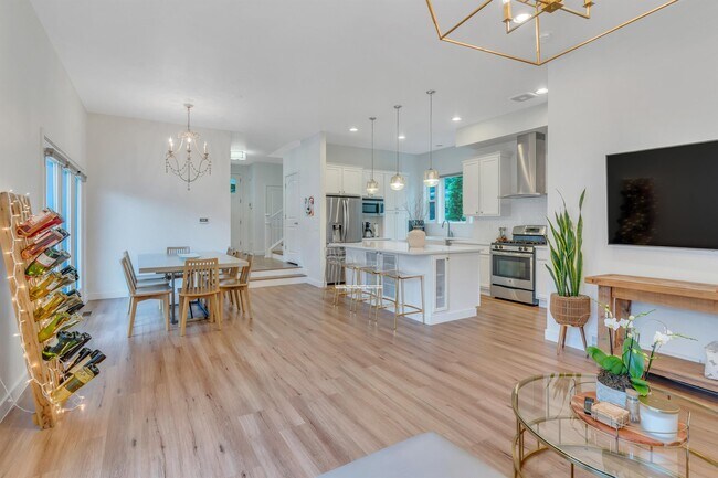 Building Photo - 10517 S Kestrel Rise Rd