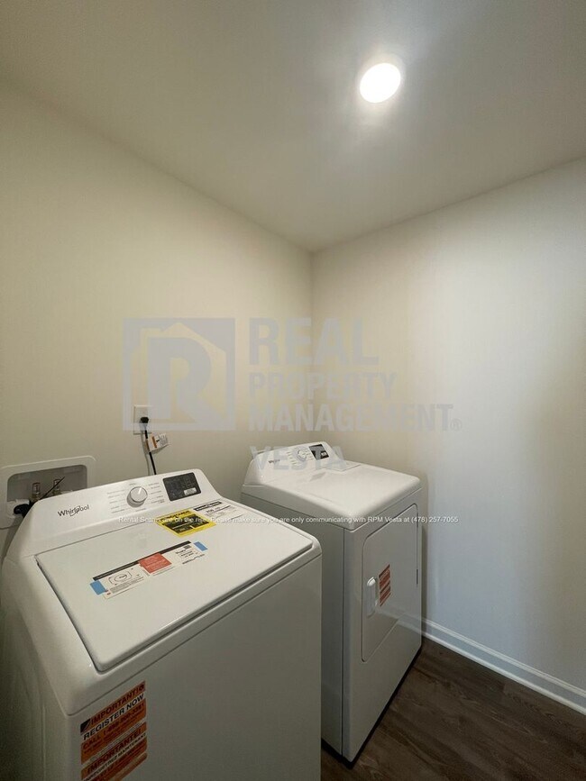 Building Photo - 134 Price Ml Trl