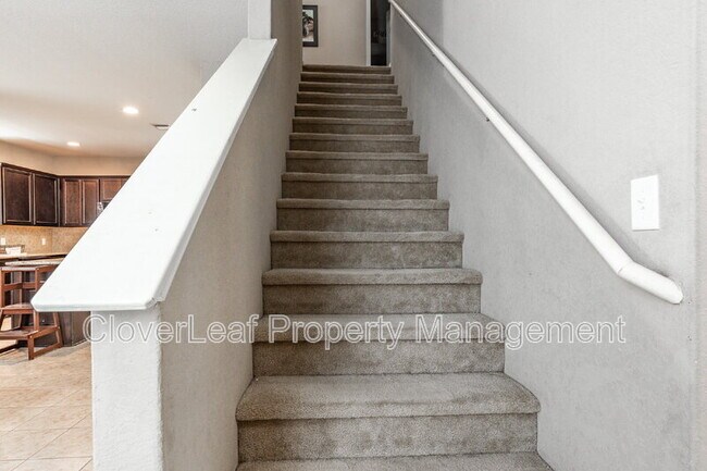 Building Photo - 450 Harvest Point