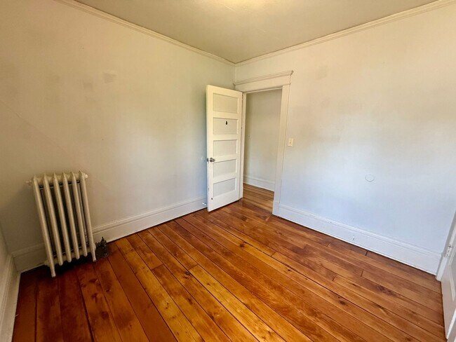Building Photo - 1339 Grand Ave