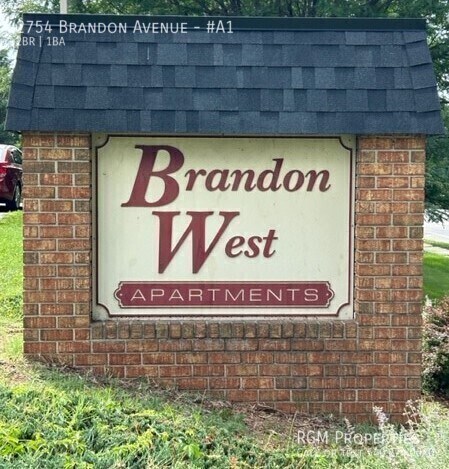 Building Photo - 2754 Brandon Ave SW