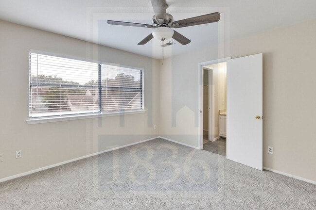 Building Photo - 2905 W Slaughter Ln