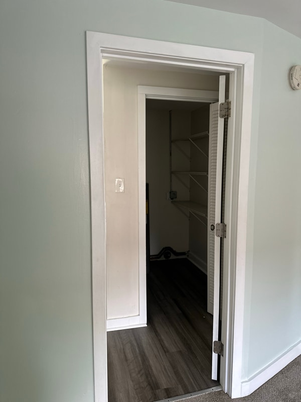 Building Photo - 241 Bartlett St