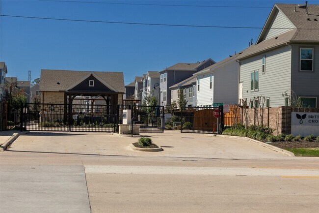 Building Photo - 10920 Keaton Landing Dr