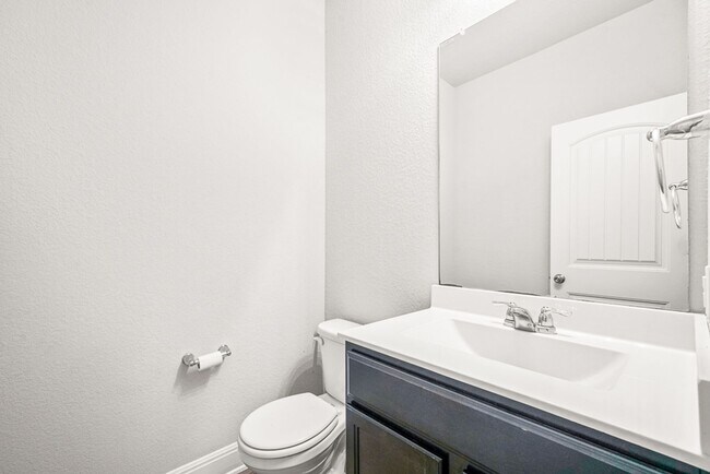 Building Photo - 13154 Beals Cir