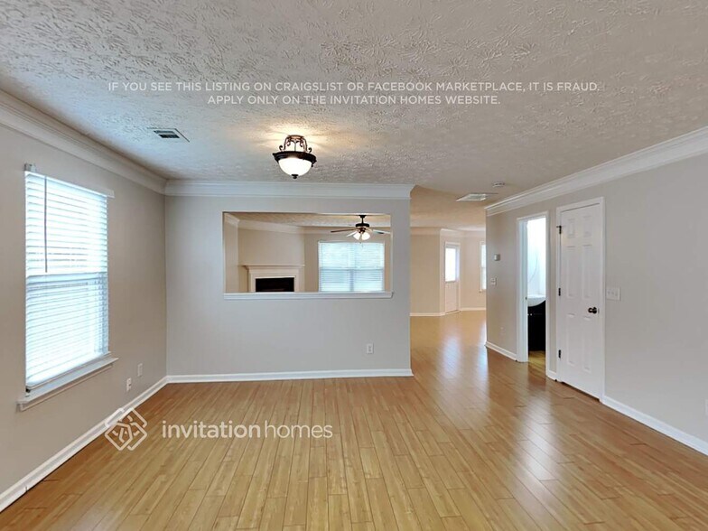 Building Photo - 525 Kensigton Park Dr