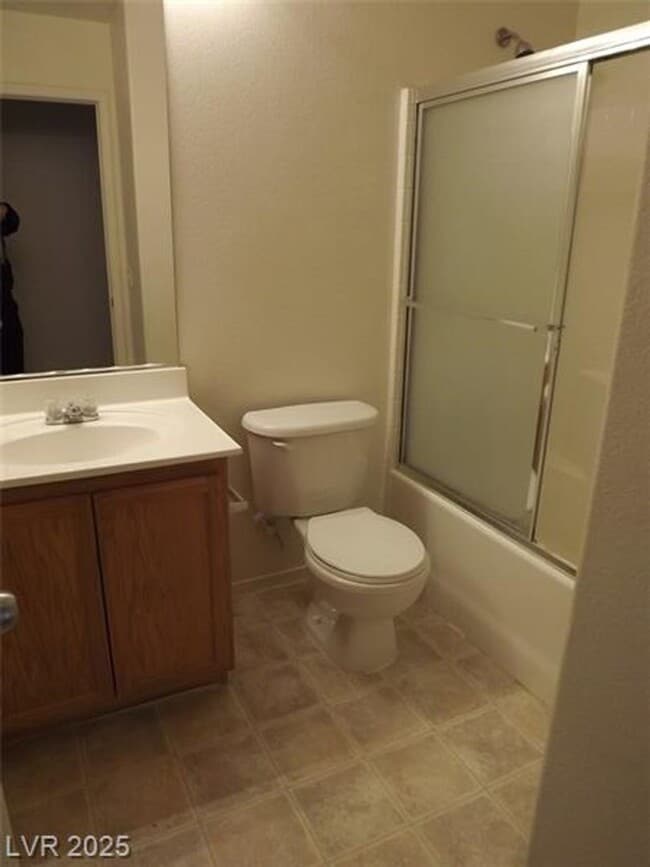 Building Photo - WONDERFUL 3 BEDROOM HOME AT END OF CUL-DE-...