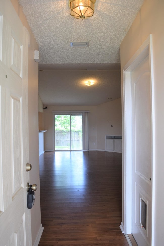 Building Photo - 6796 Gentle Oaks Dr