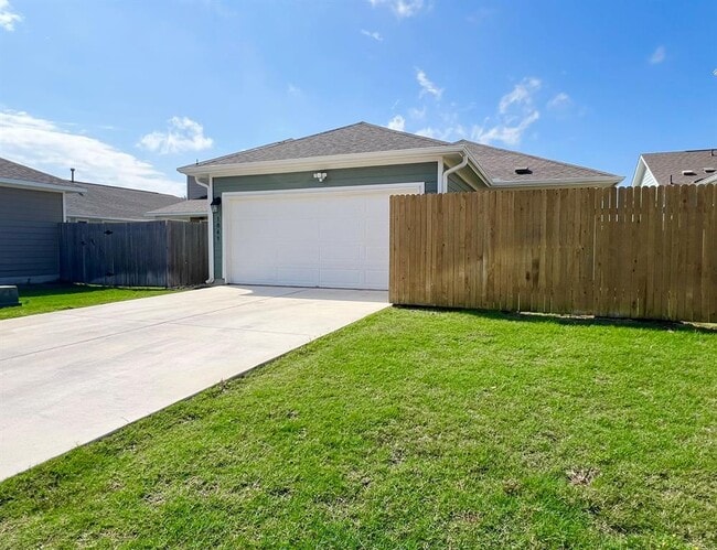Building Photo - 1841 Harvest Knoll Ln