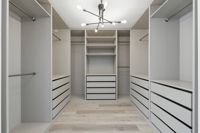 Building Photo - 8753 Como Lake Dr