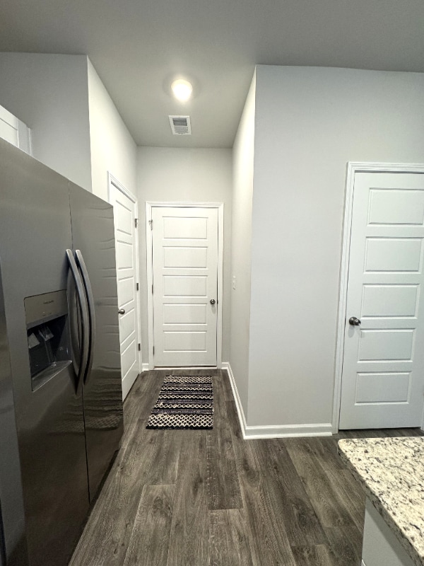 Building Photo - 145 Cypress Holw Dr