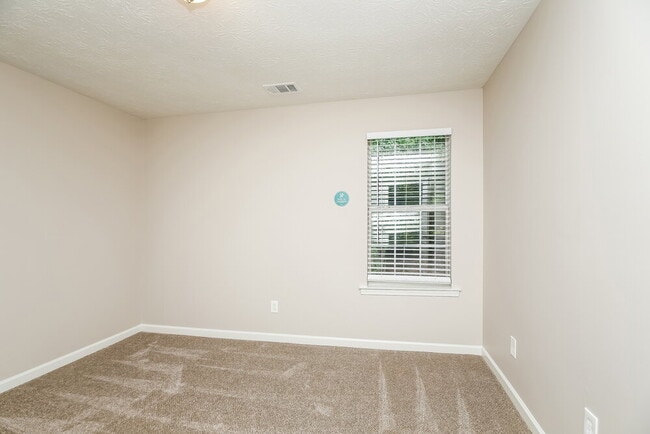 Building Photo - 309 Stones Throw Dr
