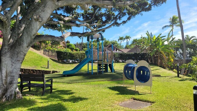 Building Photo - Newly Renovated 3 BD / 2 BA Townhome in Pearl City!