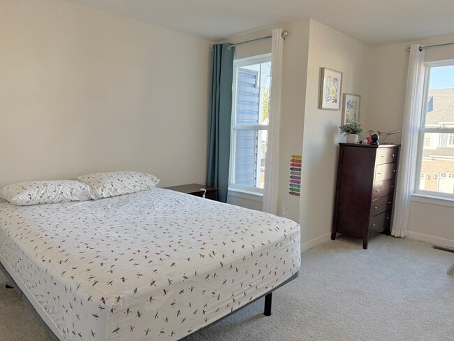 Building Photo - 115 Wynstone Ct