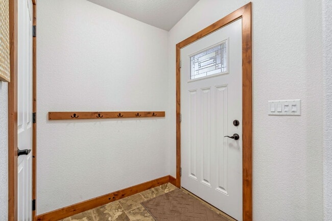 Building Photo - 3/2 Ranch Style Home in Berthoud!