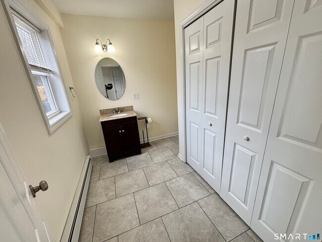 Building Photo - 61 Scotland Ave