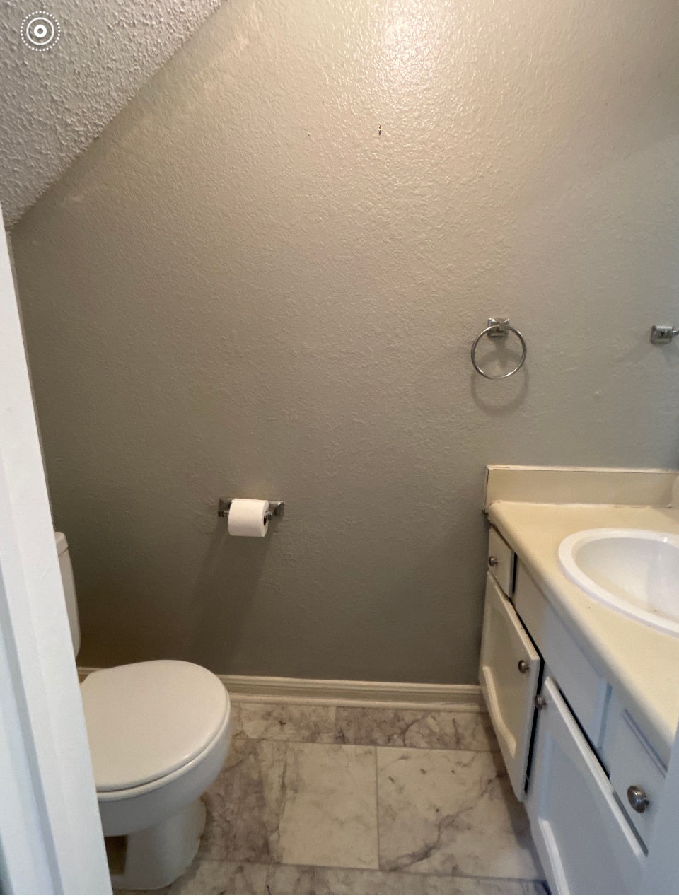 Building Photo - 304 Loire Ave