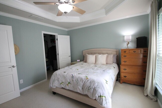 Building Photo - Exclusively Offered by Muse Realty Rentals...