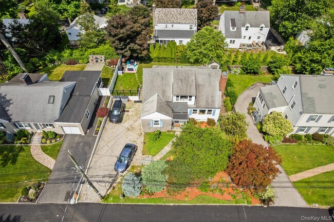 Building Photo - 69 Ardell Rd