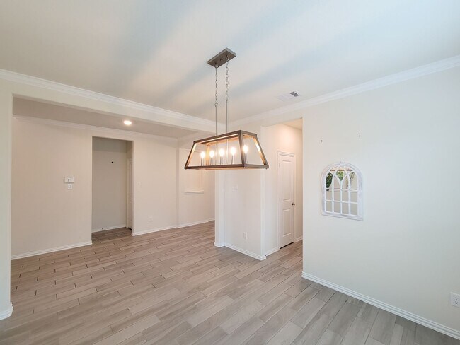 Building Photo - This thoughtfully designed home boasts 4 spacious bedrooms (2 down) and 3.5 baths, providing ampl...