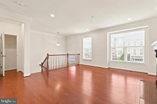 Building Photo - 42615 Beckett Terrace