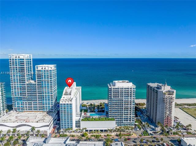 Building Photo - 6801 Collins Ave